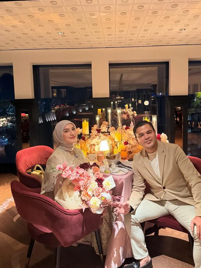 Romantisnya Irish Bella dan Haldy Sabri Rayakan Anniversary dengan Dinner Romantis, Kenakan Dress Full Lace dan Tas Branded