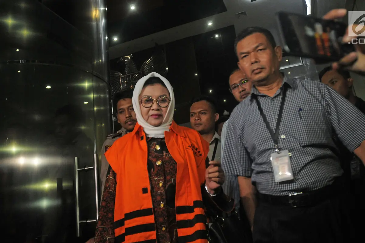 Bupati Subang Imas Aryumningsih Diperiksa KPK