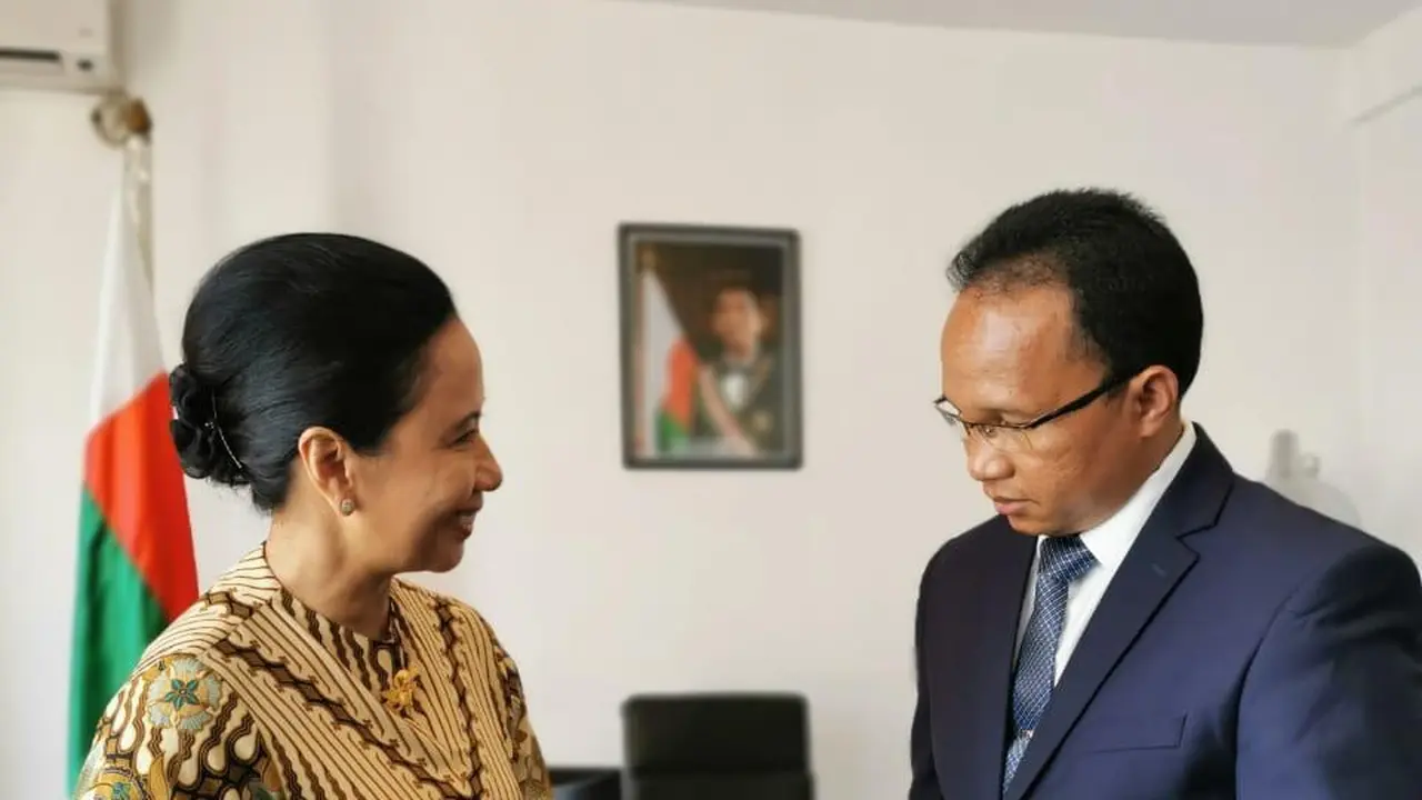 Kunjungan Menteri BUMN ke Madagaskar