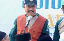 Jalan Sehat Sarungan, Gus Ipul Harap Warga Bantu Kota Pasuruan Jadi Kota yang Bersih & Tertib