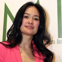 Walau sudah jadi nenek, Donna Harun tetap cantik dan menarik (istimewa)