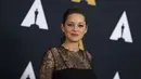 Marion Cotillard dituduh sebagai wanita yang menghancurkan rumah tangga Brad Pitt dan Angelina Jolie. Merasa tidak terima, Marion pun akhirnya memberikan tanggapan. Meskipun ia tidak ingin bicara secara personal. (AFP/Bintang.com)