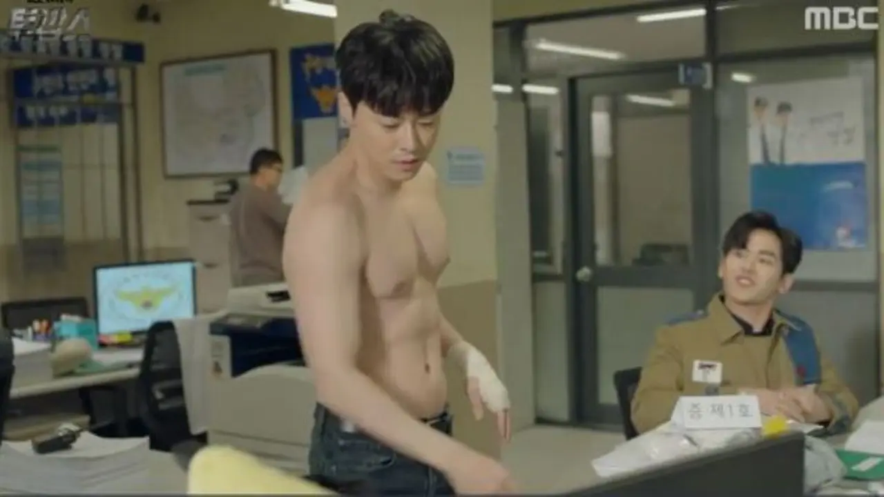 [Bintang] Two Cops