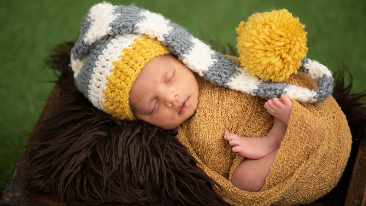 Ilustrasi bayi perempuan