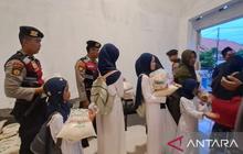 Polres Situbondo Salurkan Sembako untuk Ratusan Anak Yatim, Wujudkan Polri Humanis
