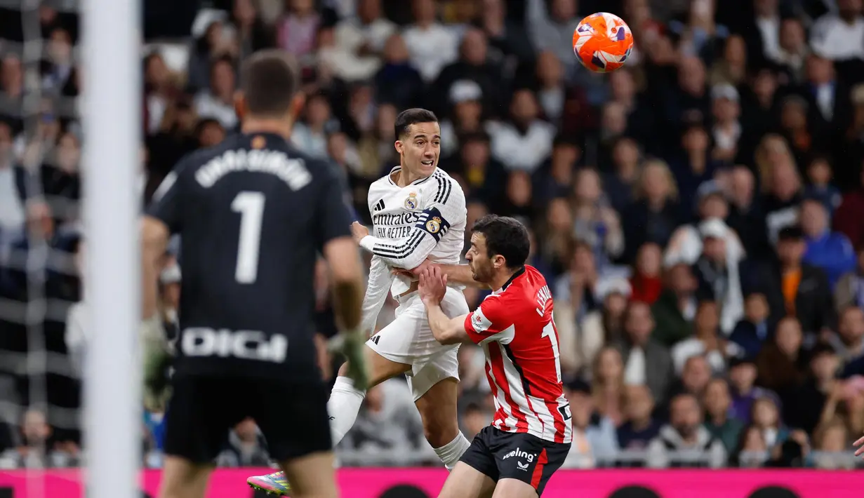 Di babak kedua, Los Blancos bermain lebih agresif dan terbuka. (OSCAR DEL POZO/AFP)