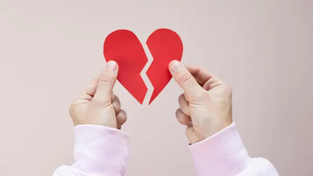 dampak negatif hopeless romantic