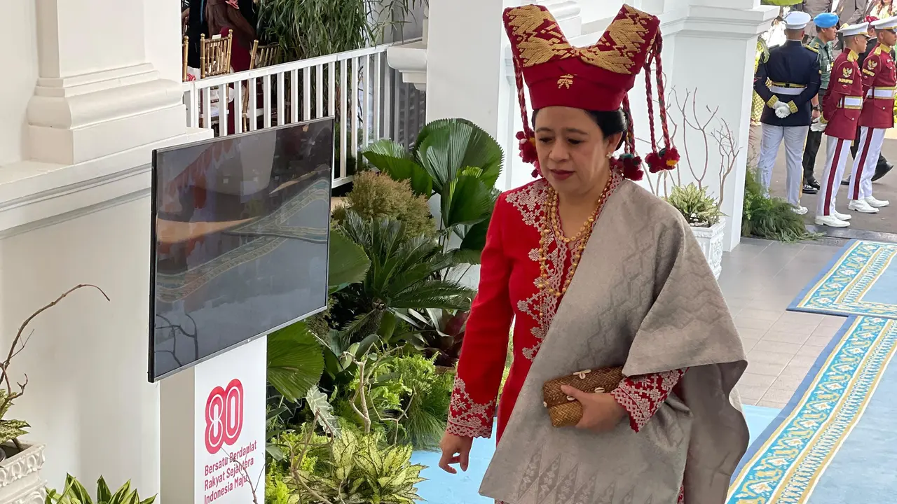 Ketua DPR RI Puan Maharani menghadiri upacara detik-detik Proklamasi dalam rangka HUT ke-80 Kemerdekaan Republik Indonesia di Istana Merdeka, Jakarta, Minggu (17/8/2025) (Istimewa)