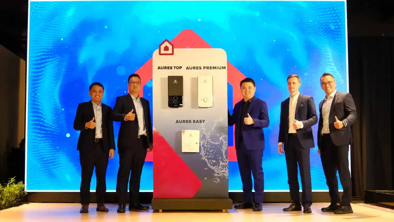 Baru! Rangkaian Pemanas Air Listrik Instan Ariston New Aures