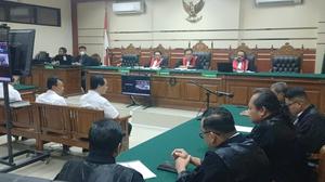 Mantan Bupati Ponorogo Sugiri Sancoko Dituntut 7 Tahun Penjara
