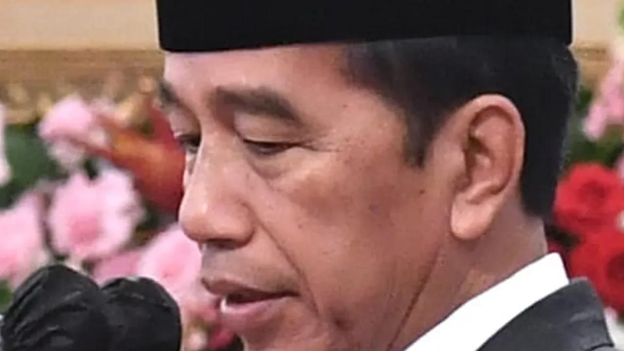 Presiden Jokowi Lantik Irjen Marthinus Hukom sebagai Kepala BNN Hari Ini
