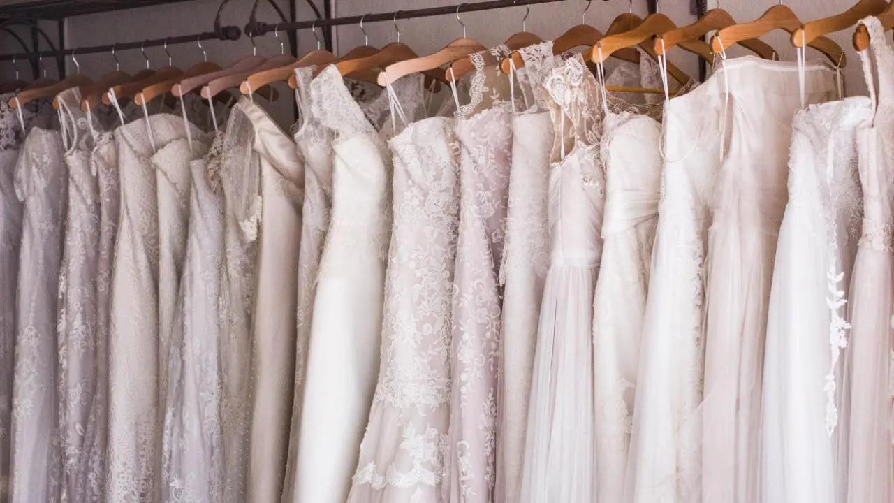 7 Manfaat Menyewa Gaun Pengantin Seperti Istri Perdana Menteri Inggris