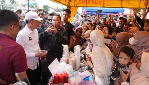 Momen Jokowi Blusukan ke Sentra UMKM Maliosewu Pringsewu
