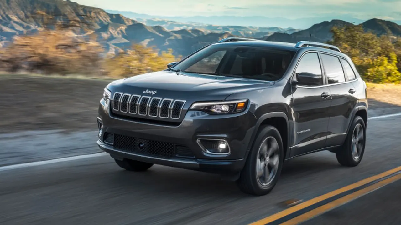 Jeep hentikan penjualan Cherokee dengan konfigurasi setir kanan