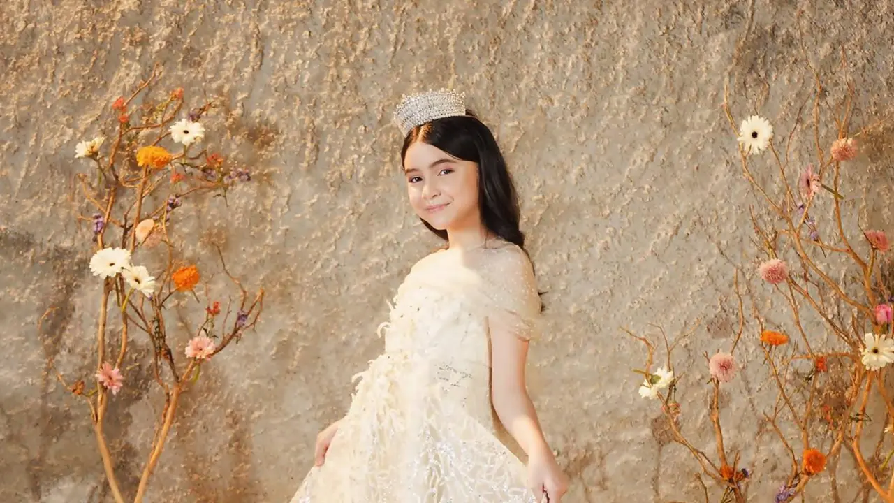 Rayakan Hari Ibu, Ini Pemotretan Marshanda dan Siena yang Tampil Bak Princess