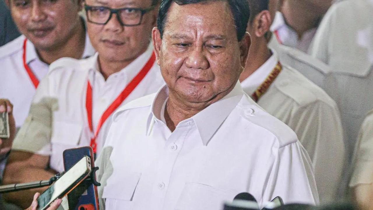 Anggota Dewan Pembina Partai Gerindra Andre Rosiade, juga mengatakan bahwa agenda Rapimnas Gerindra kali untuk konsolidasi memenangkan Prabowo-Gibran.<br>