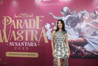 Gelaran Parade Wastra Nusantara Fimela x IFC memadukan keindahan wastra Indonesia dengan penampilan musik yang memikat. (foto/dok: fimela.com)