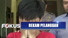 Seorang pegawai toko baju di sebuah mal Surabaya ditangkap karena merekam pengunjung yang tengah mencoba baju di ruang ganti.