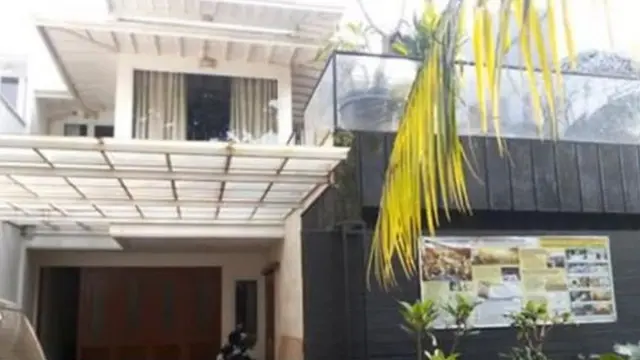 Rumah Dewi Perssik (Brilio)