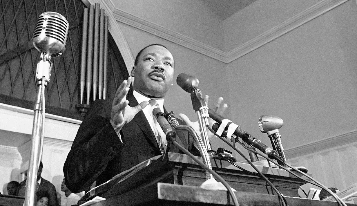 Martin Luther King saat berbicara di Atlanta pada 1960. Martin Luther King merupakan tokoh pejuang persamaan ras di Amerika Serikat (AS). (AP Photo/File)