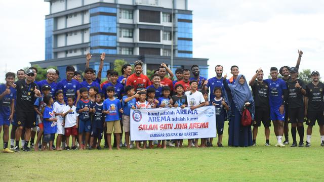 Arema Bersama Aremania Cilik