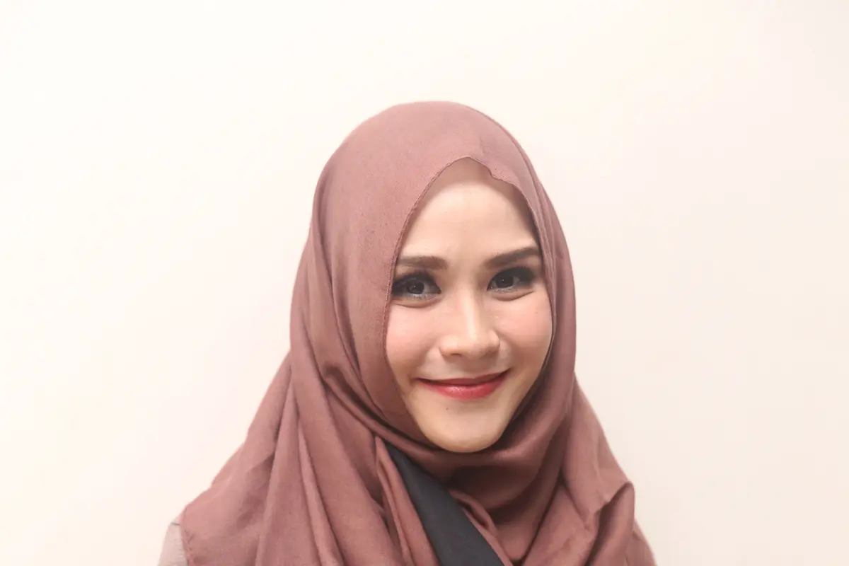 [Bintang] Zaskia Adya Mecca