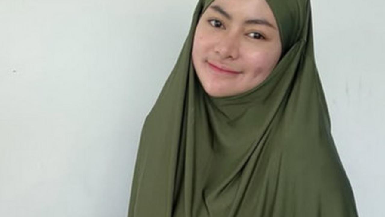 Ingat Vitalia Sesha? Dulu Tampil Terbuka, Kini Bikin Pangling Mantap Berhijab - Cantik & Pancarkan Aura Positif