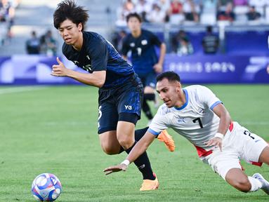 Meski belum jadi pilihan utama, Kota Takai selalu dipanggil pelatih Hajime Moriyasu ke Timnas
Jepang dalam beberapa laga terakhir jika tak mengalami cedera. (AFP/Christophe Archambault)