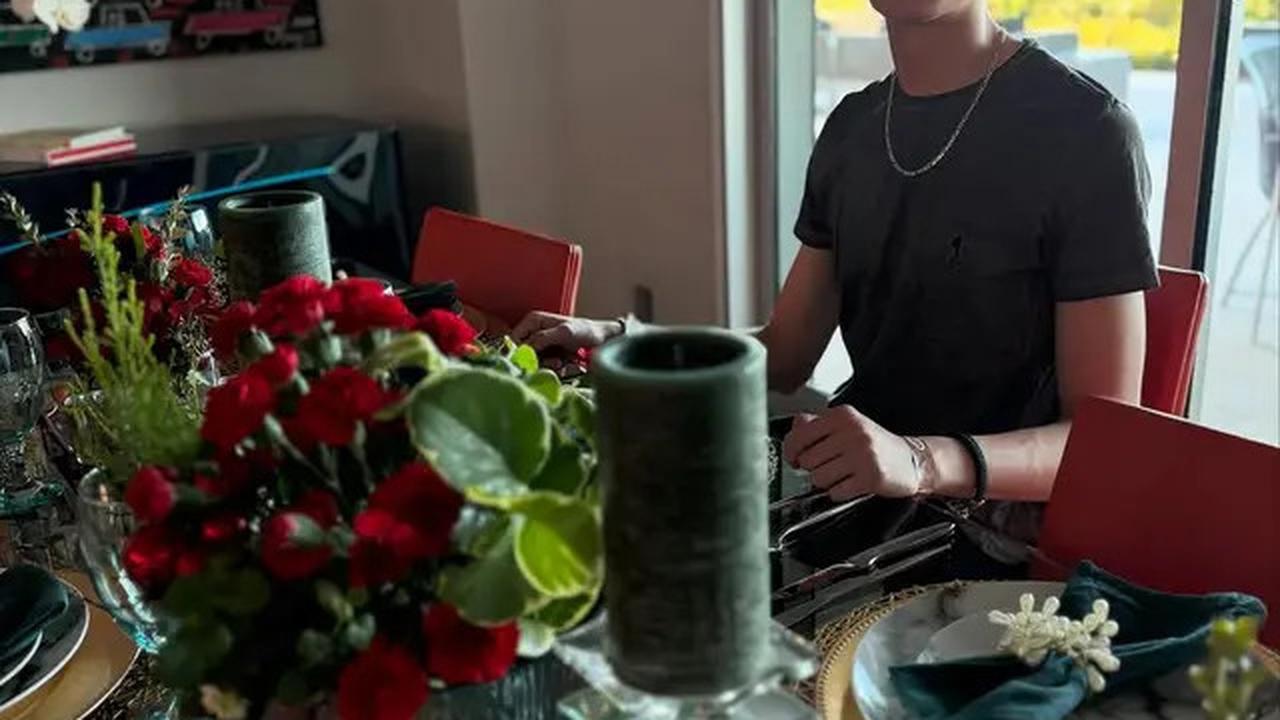 7 Potret Farah Quinn Buka Puasa di Paradise Valley, Bikin Es Teler di AS