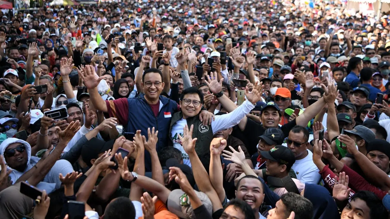 Duet Anies-Cak Imin (AMIN) Disambut Lautan Massa di Makassar