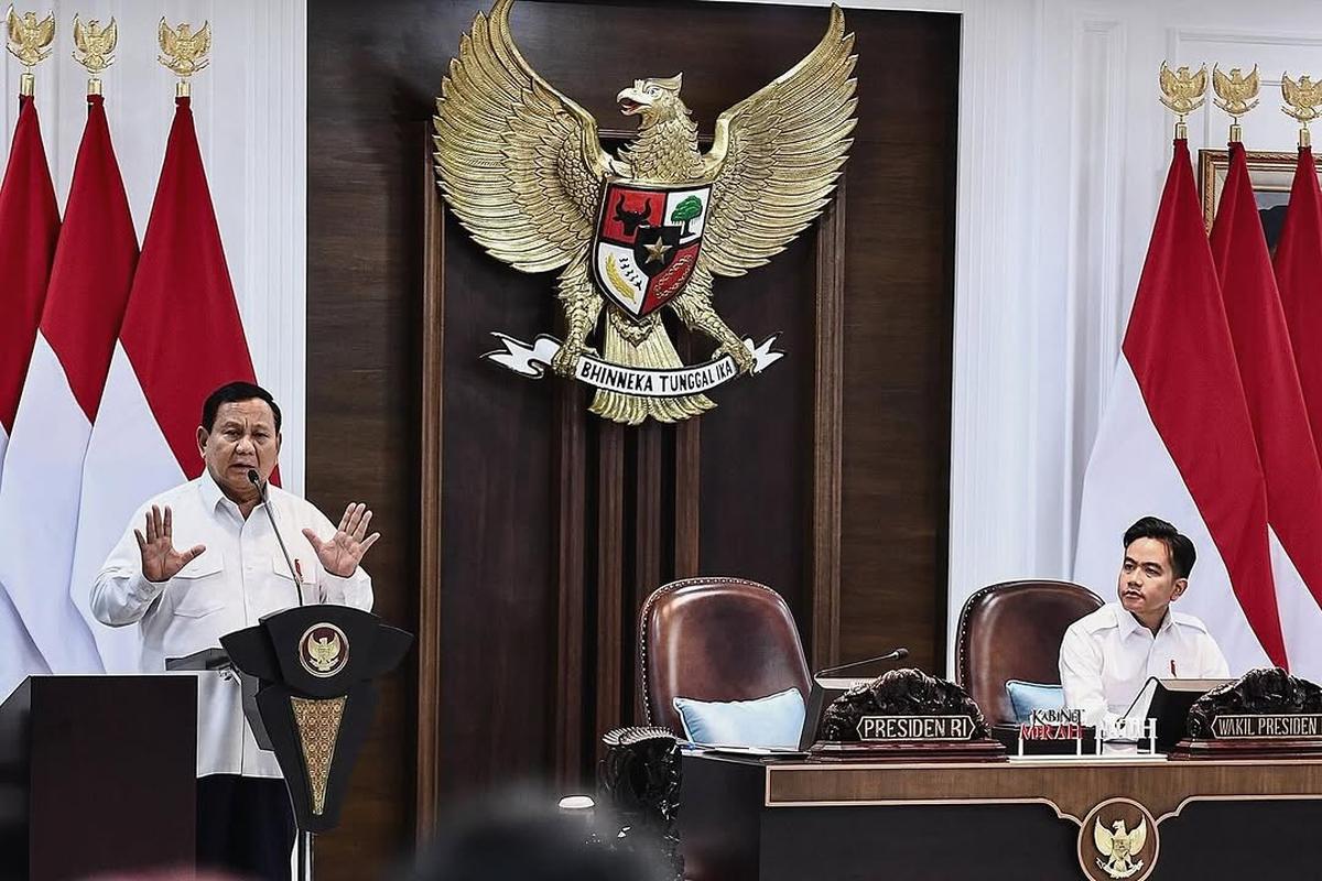Presiden Prabowo dan Wapres Gibran Saat Sidang Kabinet Paripurna