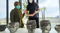 Seni keramik sekarang memiliki daya tarik sendiri, mengingat banyaknya orang yang mulai berbondong-bondong mengoleksi tanaman.