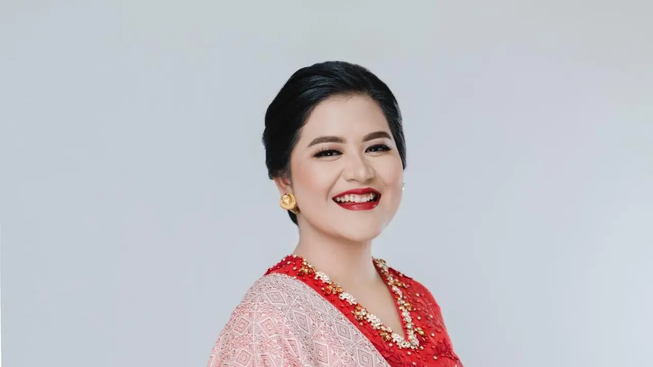 Bold Makeup Look Andalan Selvi Ananda, Kahiyang Ayu, dan Erina Gudono untuk Tampil Glamor