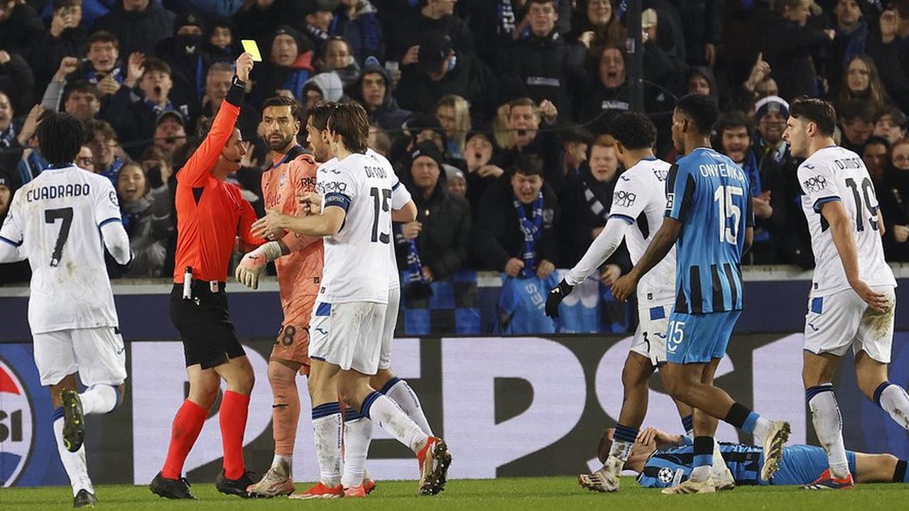 Saking Kesalnya, De Ketelaere Sampai Sebut Wasit Club Brugge vs Atalanta Arogan