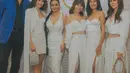 <p>Selain Wulan Guritno, terlihat Ariel Tatum, Cinta Laura, dan Shenina Cinnamon hadir di acara itu. Mereka terlihat berfoto di photo wall. [Foto: instagram.com/wulanguritno]</p>
