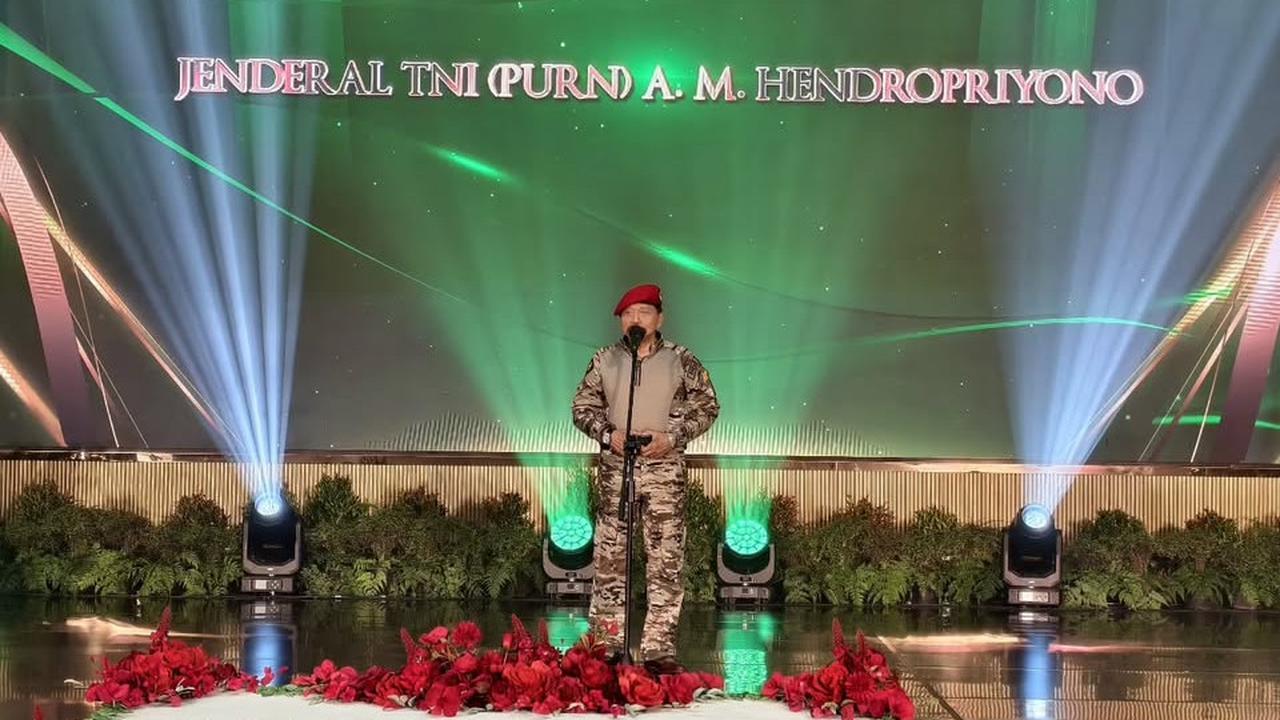 VIDEO: Momen Jenderal Ngumpul di HUT Hendropriyono, Luhut dan Try Sutrisno Gagah Berbaret Merah