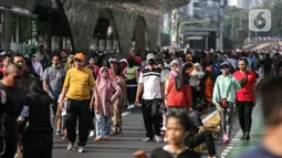 Indeks Kualitas Udara (AQI) Jakarta tercatat 170 poin atau masuk kategori tidak sehat dengan konsentrasi polutan utama PM2.5 sebesar 93,2 mikrogram per meter kubik. (Liputan6.com/Faizal Fanani)