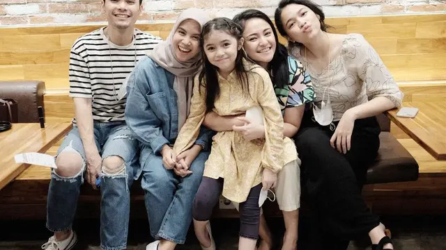 Marshanda dan Mama Ines