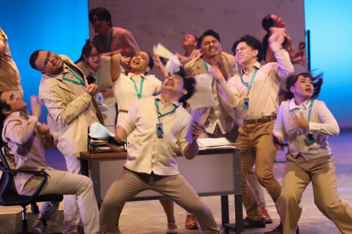 Home Sweet Loan The Musical Tampil Perdana di TIM