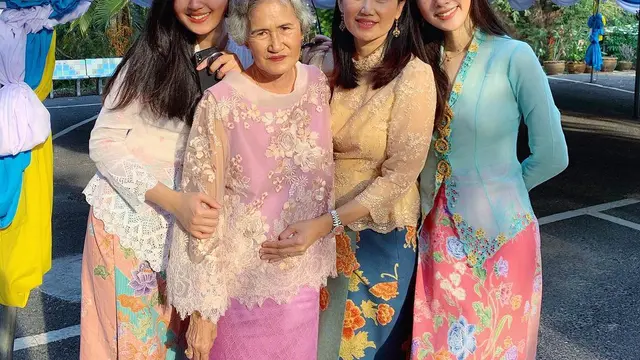 Nong Poy Transgender Tercantik