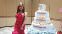 Cisca Martinez saat perayaan ulangtahunnya yang ke-22 di Twin Hotel, Tomang, Jakarta Barat.