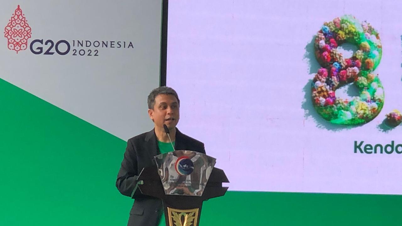 Presiden Grab Indonesia Ridzki Kramadibrata  dalam peluncuran GrabElectric di kantor Kementerian Koordinator Bidang Kemaritiman dan Investasi Republik Indonesia, Jakarta, Selasa (12/7/2022).