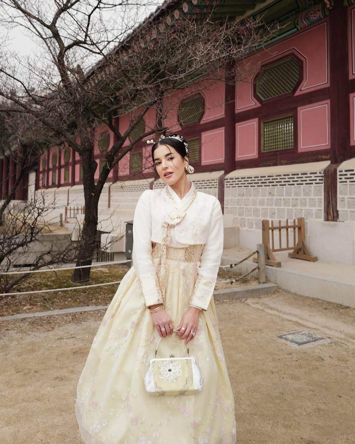 Potret Penampilan Tasya Farasya saat di Korea Selatan, Cantik dan Memesona dengan Berbagai Gaya