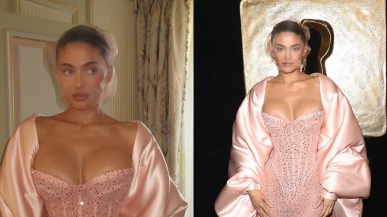 Kylie Jenner Kenakan Dress Korset Pink di Paris Fashion Week