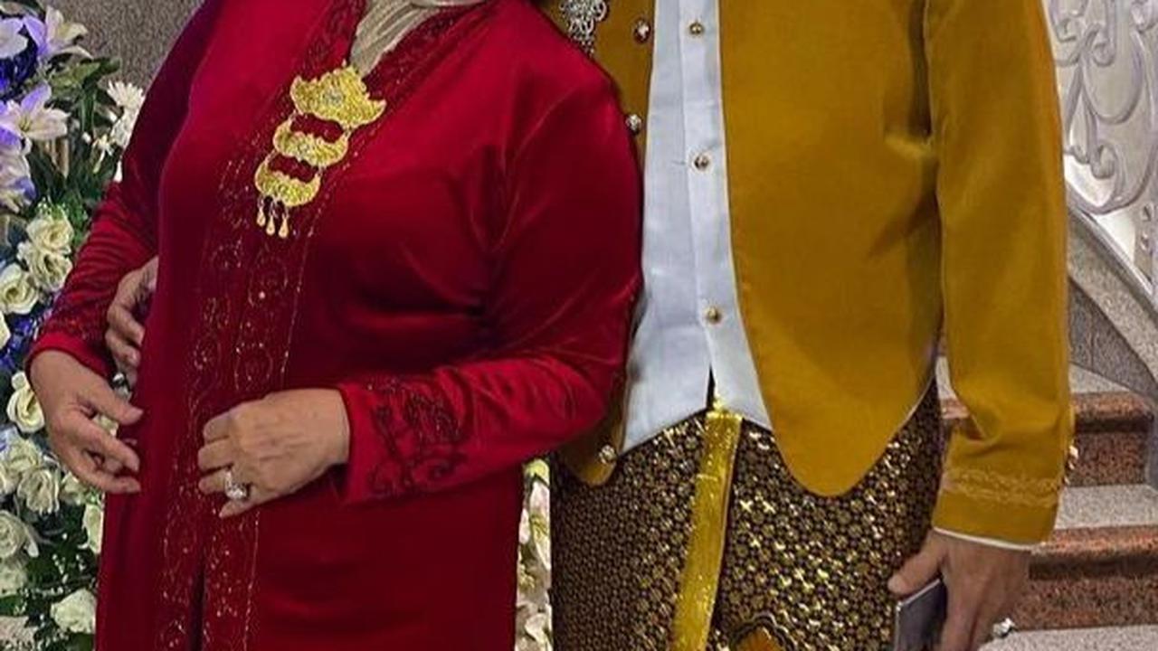 Yati Octavia salah satu artis senior yang masih eksis di dunia hiburan.