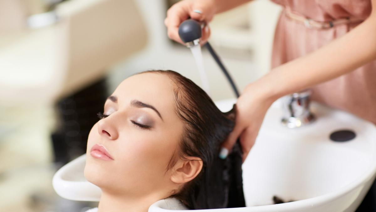 6 Manfaat Creambath untuk Rambut, Bisa Dilakukan di Rumah Hot