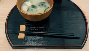 Resep Sup Miso Autentik, Fondasi Dashi Buatan Sendiri untuk Cita Rasa Jepang