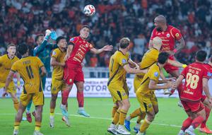 Melihat situasi klasemen BRI Super League 2025/2026 saat ini ada potensi besar bagi Persib Bandung, Borneo FC Samarinda, Persija Jakarta, dan Malut United untuk bersaing ketat di zona perebutan gelar juara hingga akhir musim. (Bola.com/M Iqbal Ichsan)