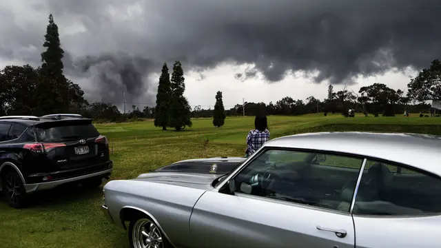 Letusan Gunung Kilauea di Hawaii Jadi Tontonan