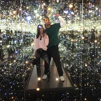 ilansir dari HollywoodLife, Kourt dan Younes tertangkap kamera duduk berdua di mobil pada 3 September. (instagram/kourtneykardash)